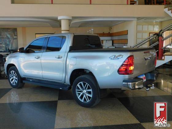 TOYOTA HILUX 2.8 SRV 4X4 CD 16V DIESEL 4P AUTOMÁTICO TOYOTA HILUX 2.8 SRV 4X4 CD 16V DIESEL 4P AUTOMÁTICO